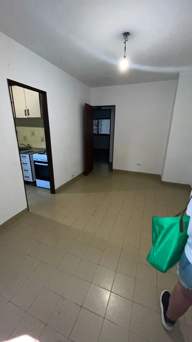 Two-room apartment in Caseros