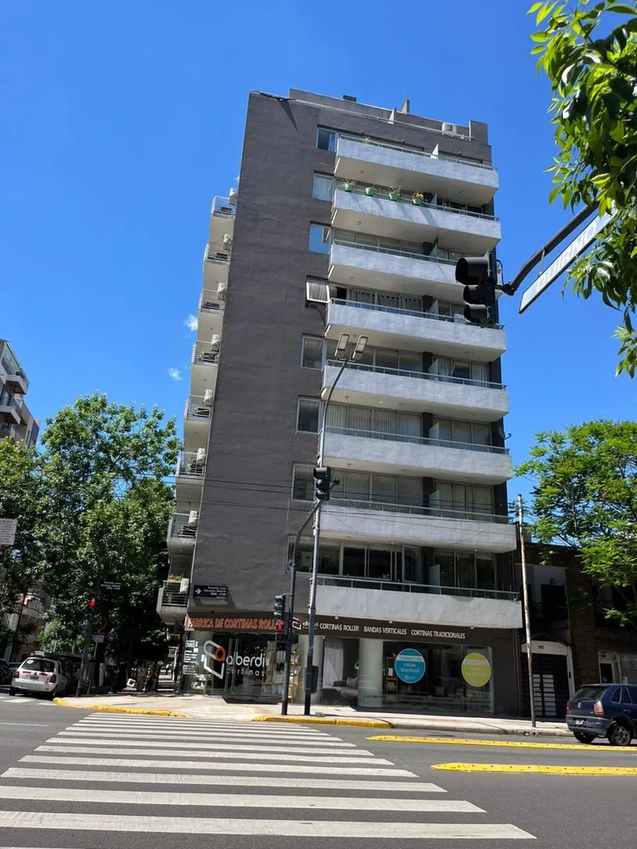 Two-room apartment in Flores