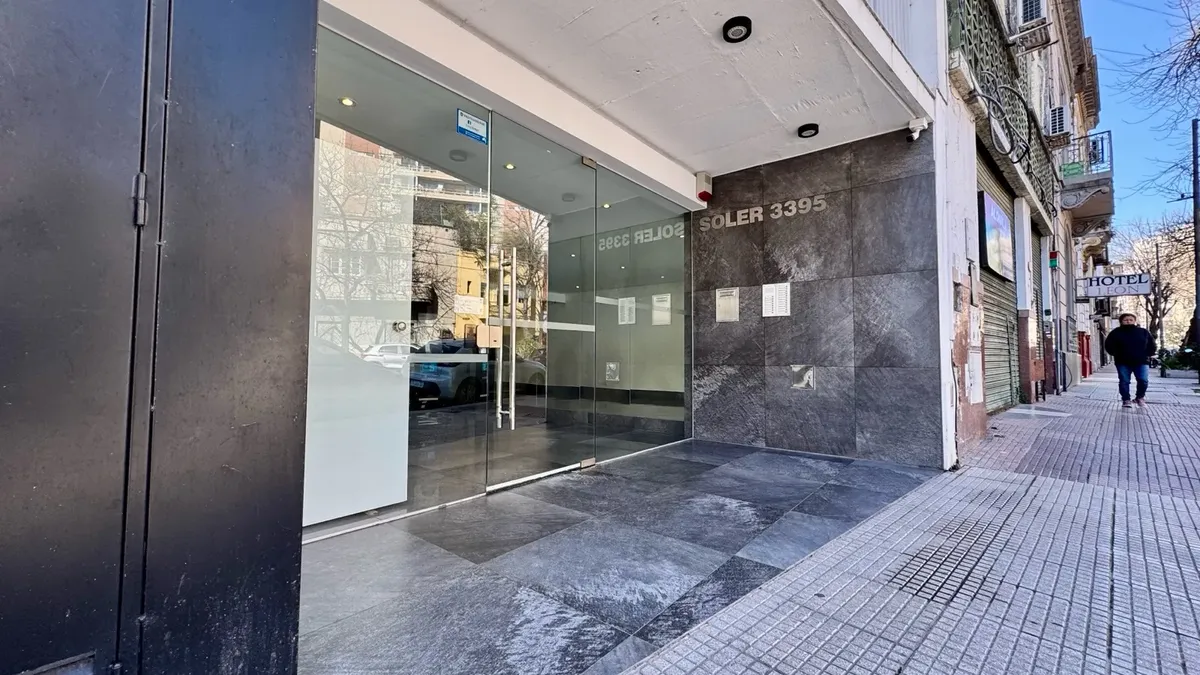 Monoambiente con balcón en Palermo