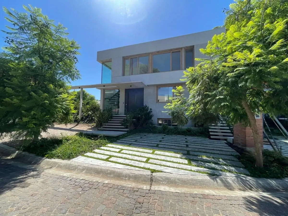 Двухспальная квартира в Punta Chica, San Fernando (G.B.A. Zona Norte)