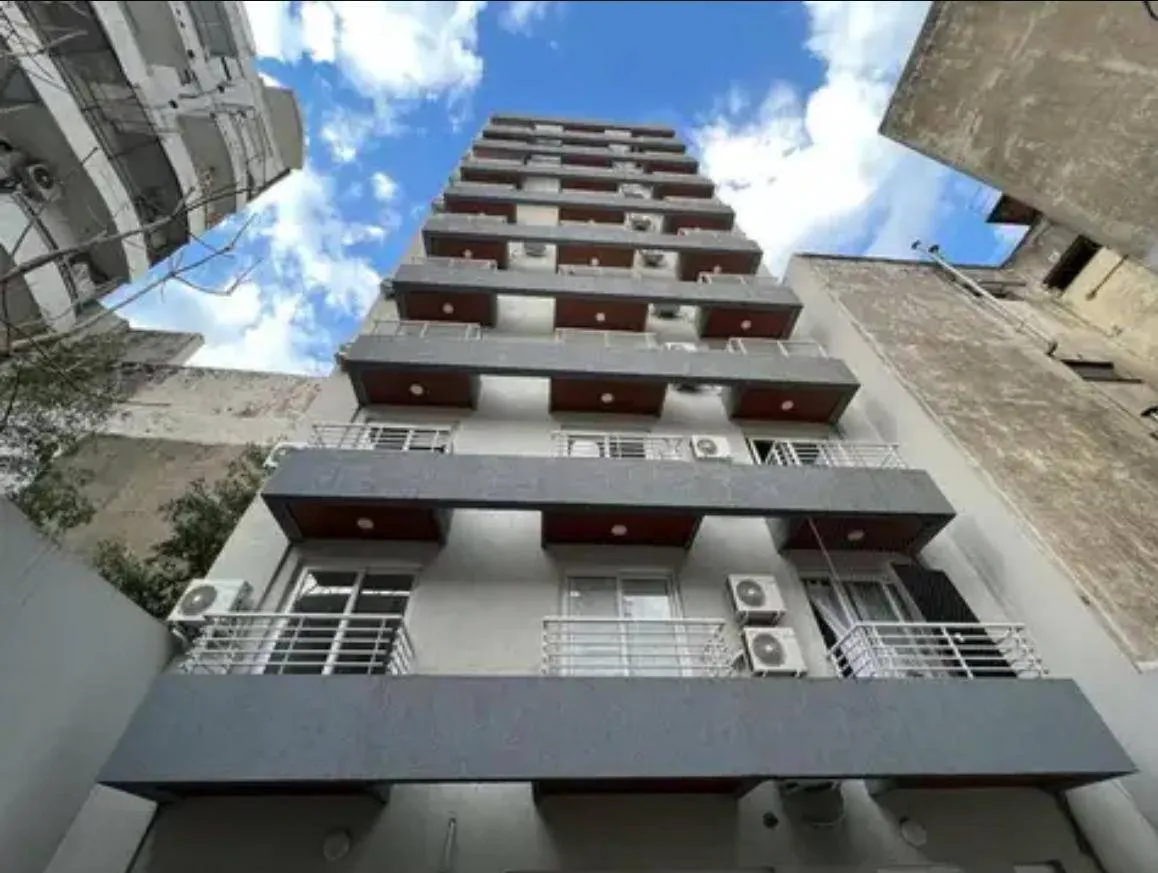 Studio apartment in Flores