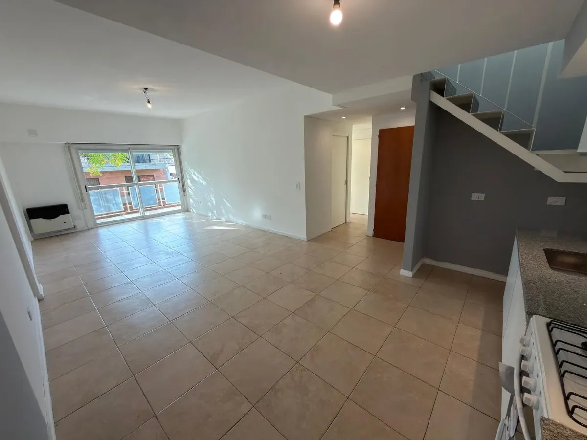 Four-room PH in Agronomía