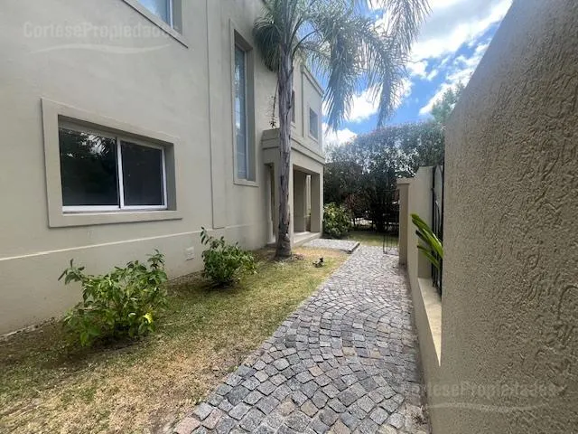 House for sale or rent in Santa Catalina, Tigre