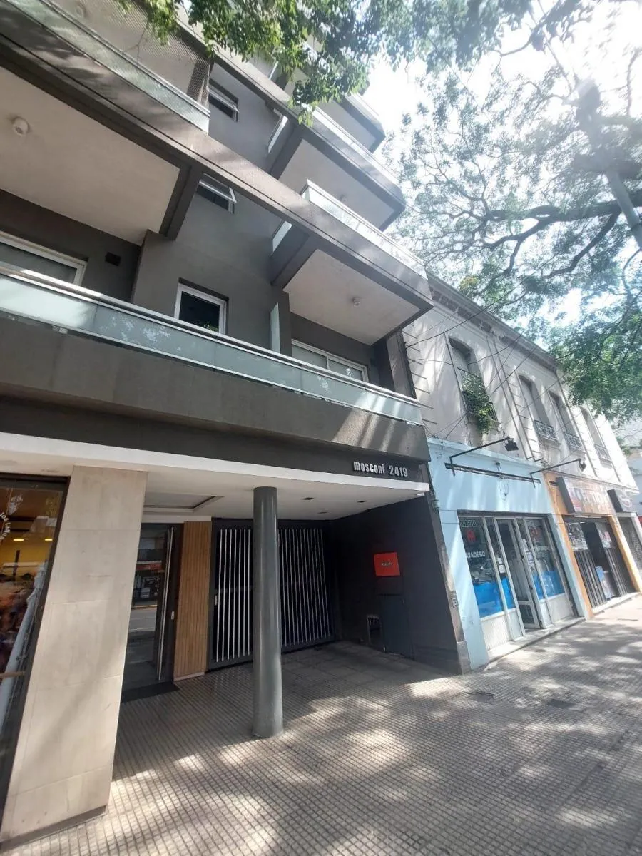 Departamento de 2 ambientes con patio en Villa Pueyrredón