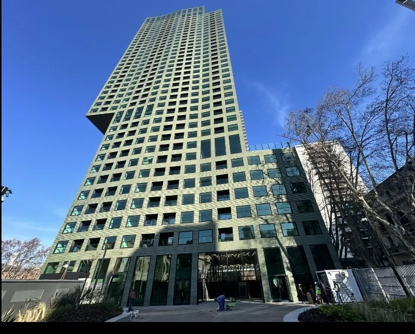 Departamento de 2 ambientes al frente en Monserrat