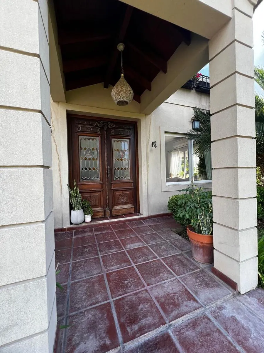 Аренда меблированного дома в Barrio Privado Los Naranjos