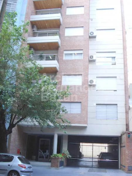 Two-room apartment with balcony in Núñez
