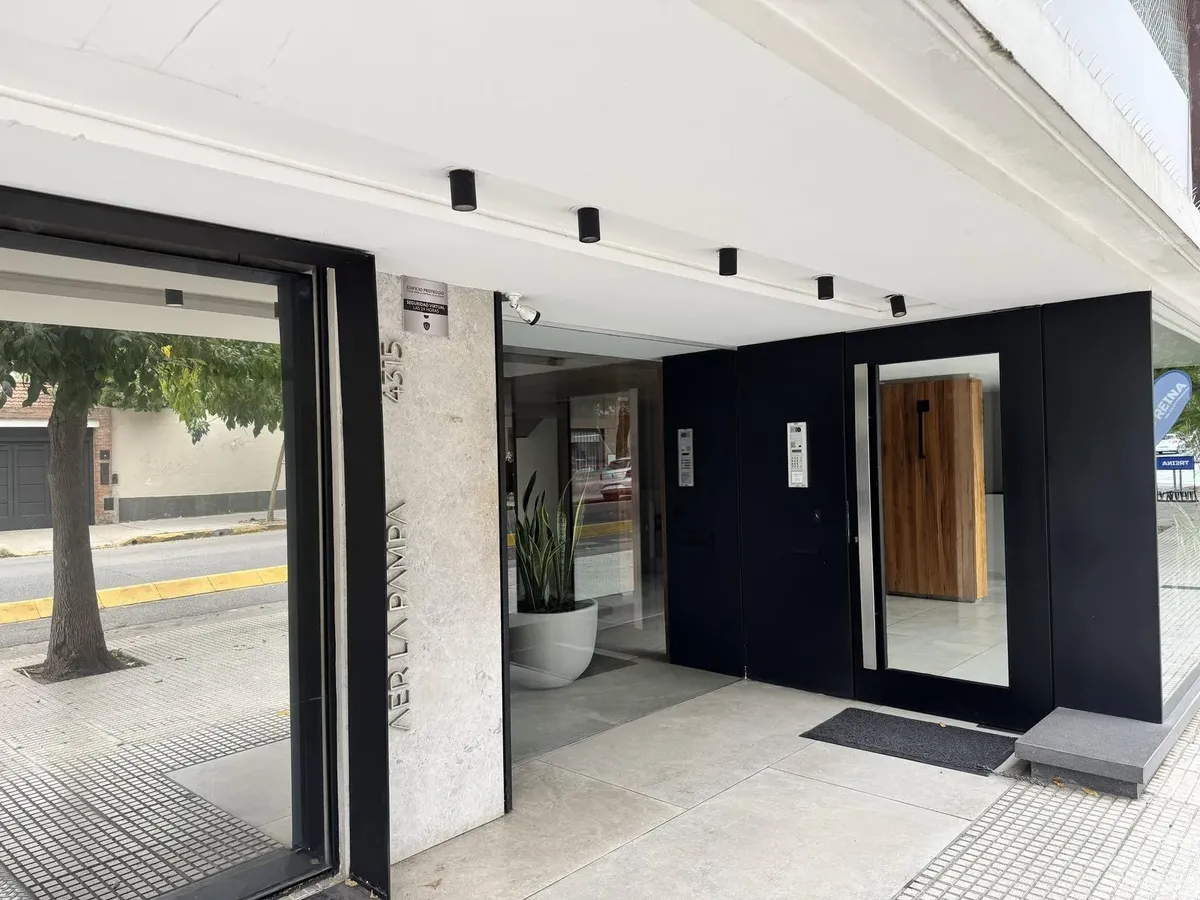 Departamento de 2 ambientes con cochera en Villa Urquiza