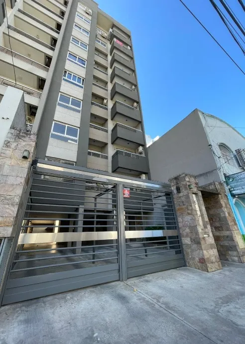 Apartamento de 2 ambientes para alugar em Morón Sur