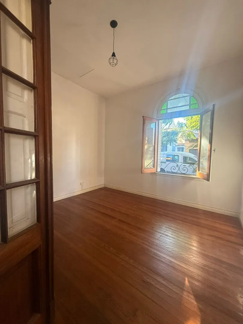 Three-bedroom PH apartment in Villa Santa Rita