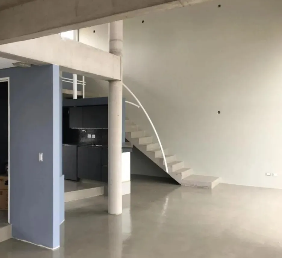Loft de 2 dormitorios con 120 m², 2 balcones y 2 cocheras en Vicente López