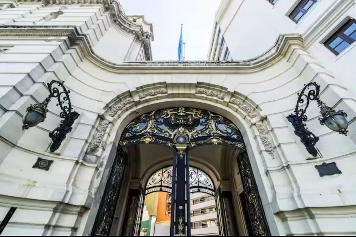 Kitnet em Retiro no Edificio Palacio Paz