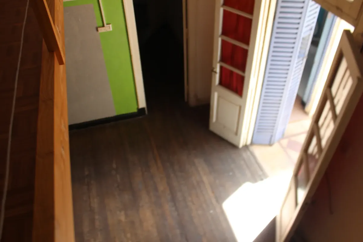 Двухкомнатная квартира в Constitución с 2 внутренними дворами и отдельным входом по коридору