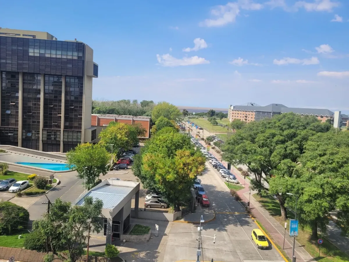 Brand new two-room half-floor apartment with parking and river view in Vicente López