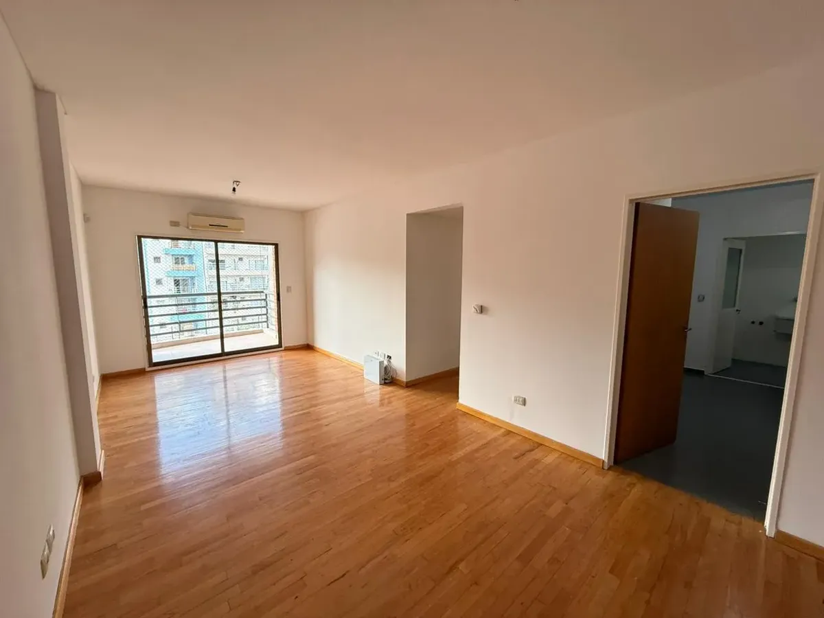 Departamento de 3 ambientes en alquiler en Villa Urquiza