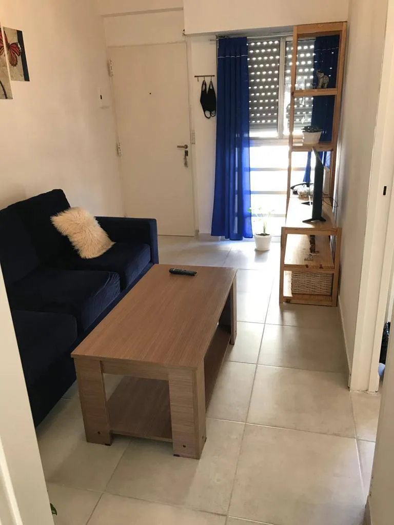 Departamento de 2 ambientes en Lomas de Zamora al contrafrente