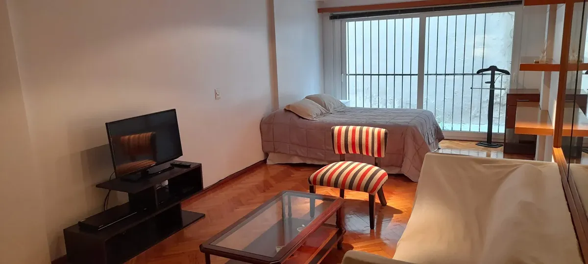 Kitnet de 40 m² em Recoleta, Balvanera