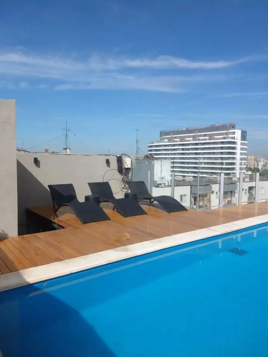 Furnished studio apartment with pool and terrace in Palermo