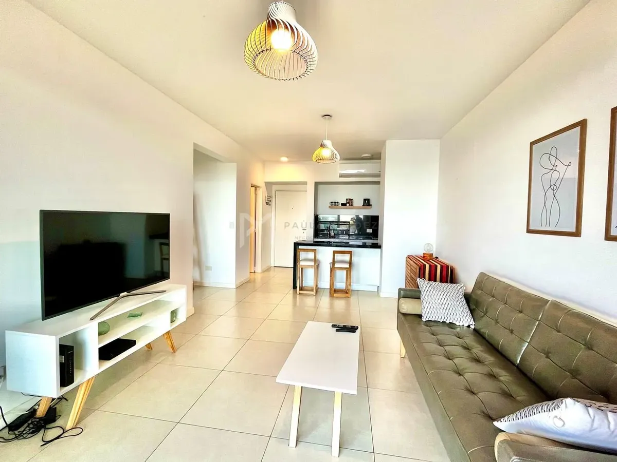 Apartamento de 2 ambientes mobiliado em Tigre