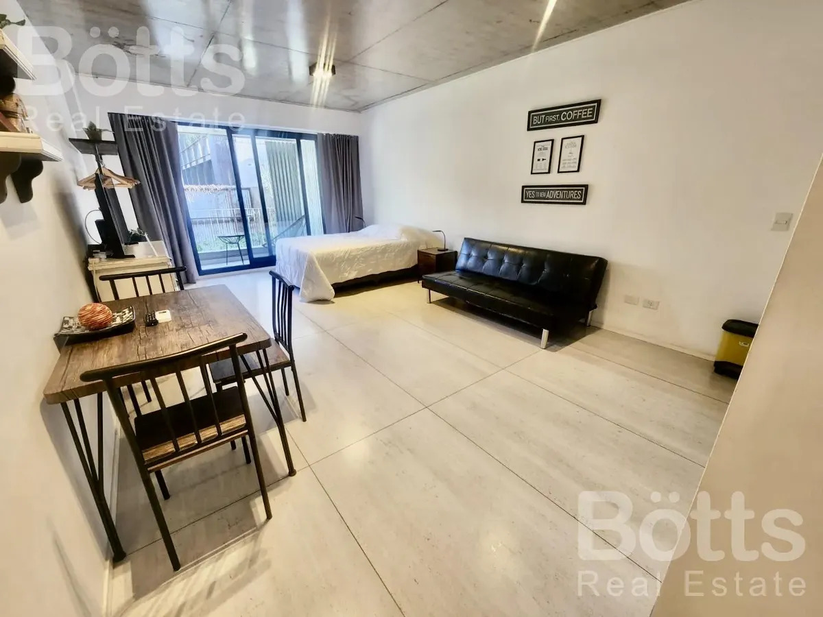 Studio apartment with balcony in Palermo Hollywood