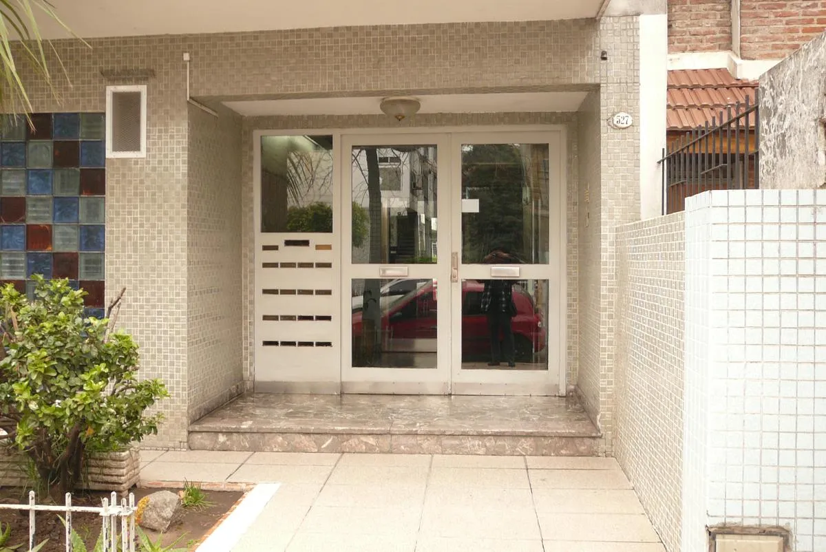 Apartamento de 2 dormitórios em Versalles