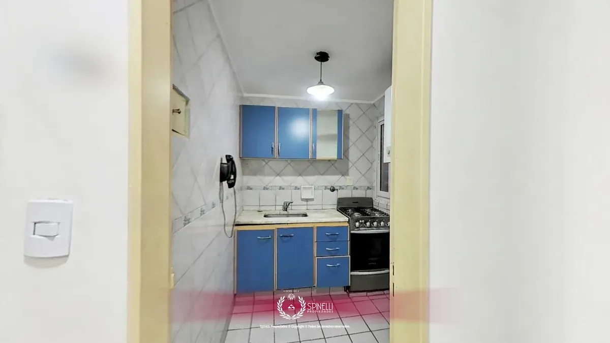 Departamento de 1 ambiente dividido con patio en Boedo