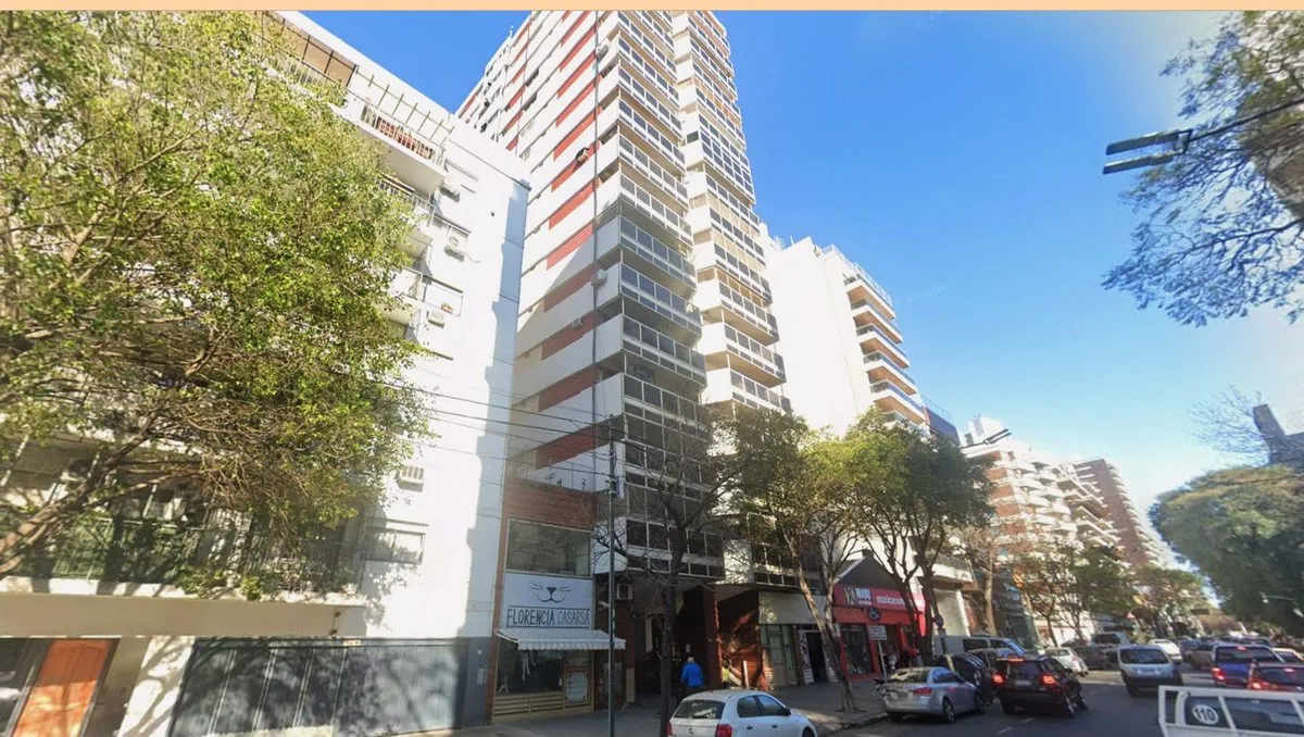 Four-room apartment with balcony in Villa Urquiza