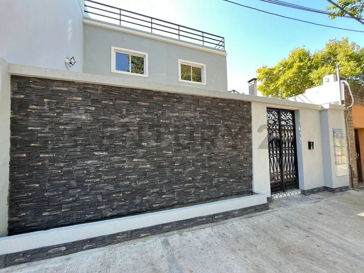 Brand new one-bedroom PH apartment with private patio in General San Martín
