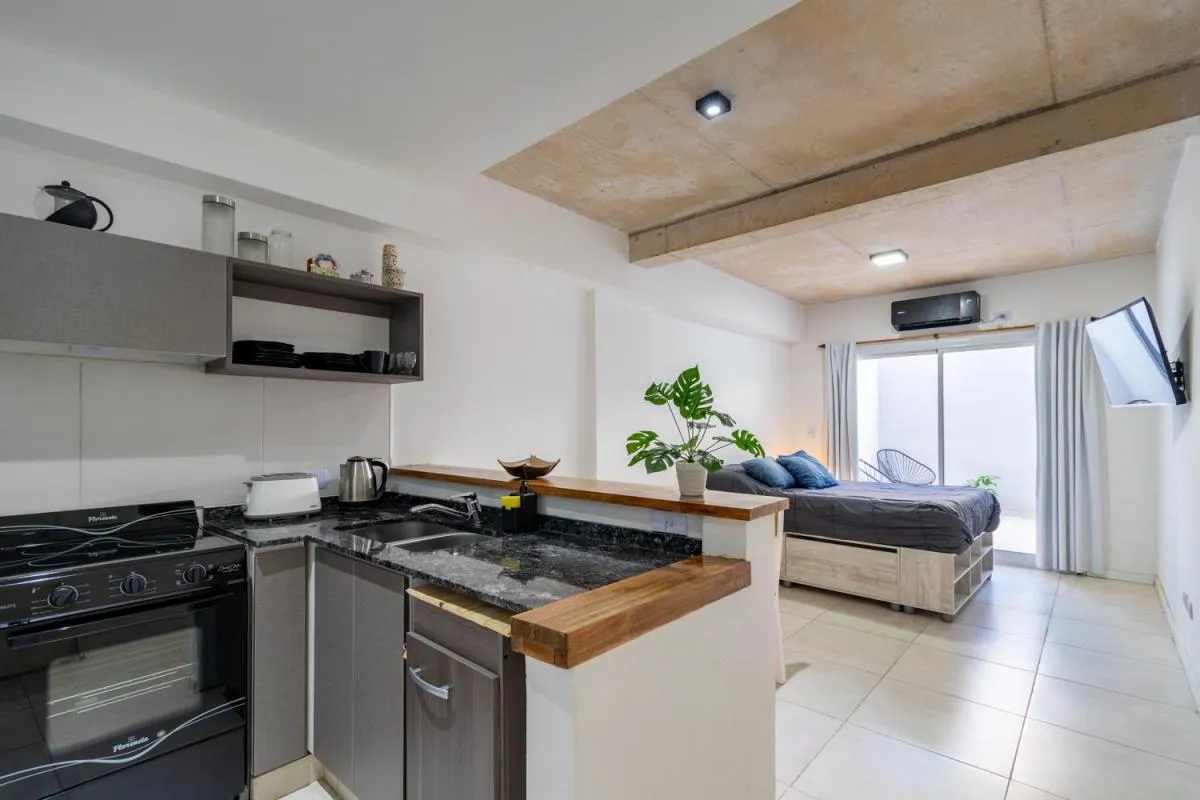 Квартира-студия в San Telmo в современном доме 3 года