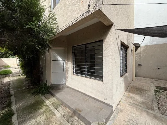 Two-bedroom duplex apartment in Lomas de Zamora