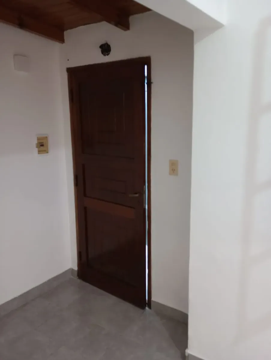 Apartamento tipo casa de 1 dormitório em Hurlingham