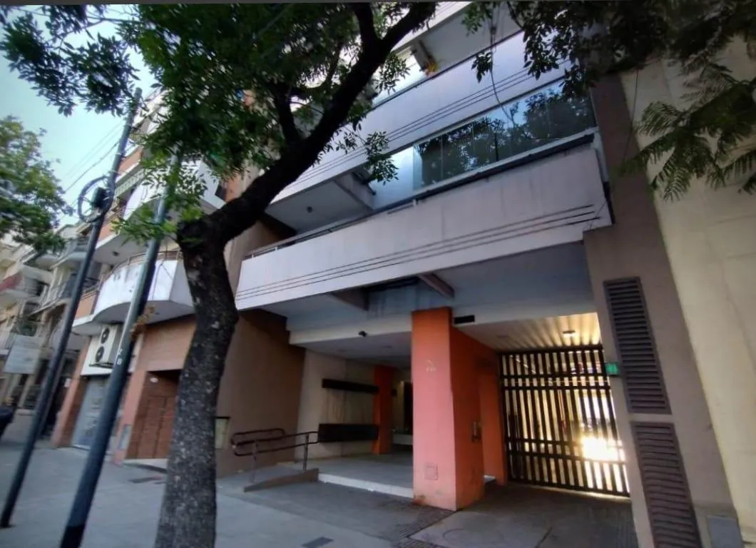 Monoambiente con balcón en San Cristóbal