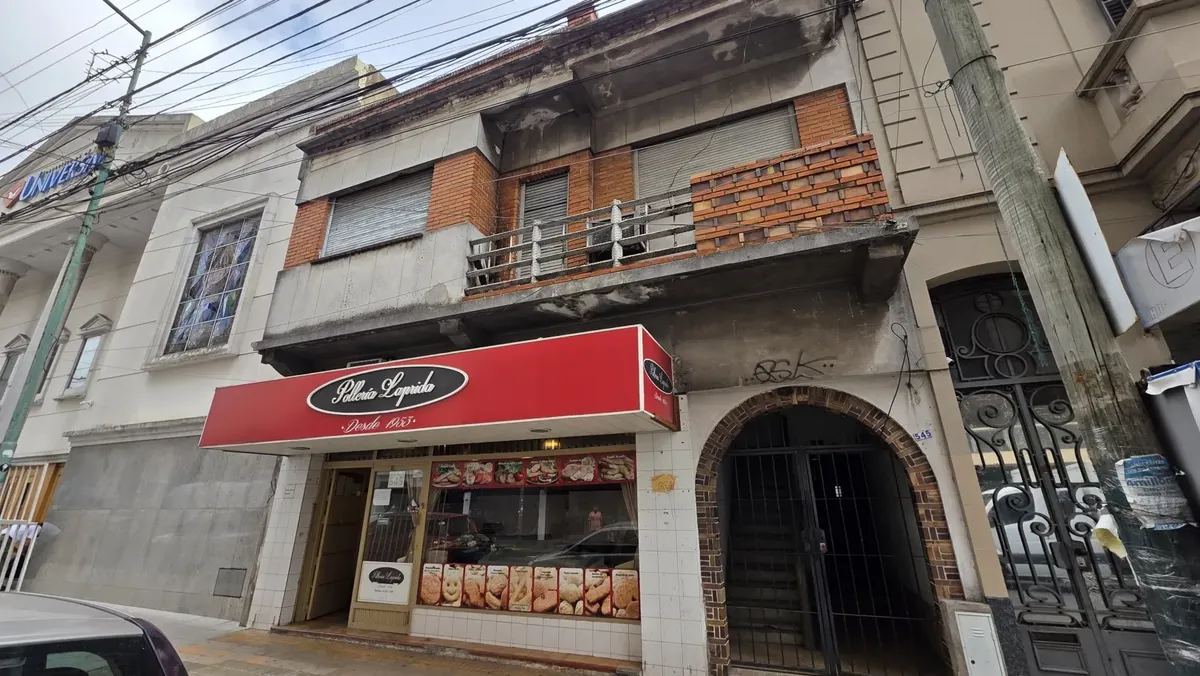 Three-bedroom apartment in Lomas de Zamora