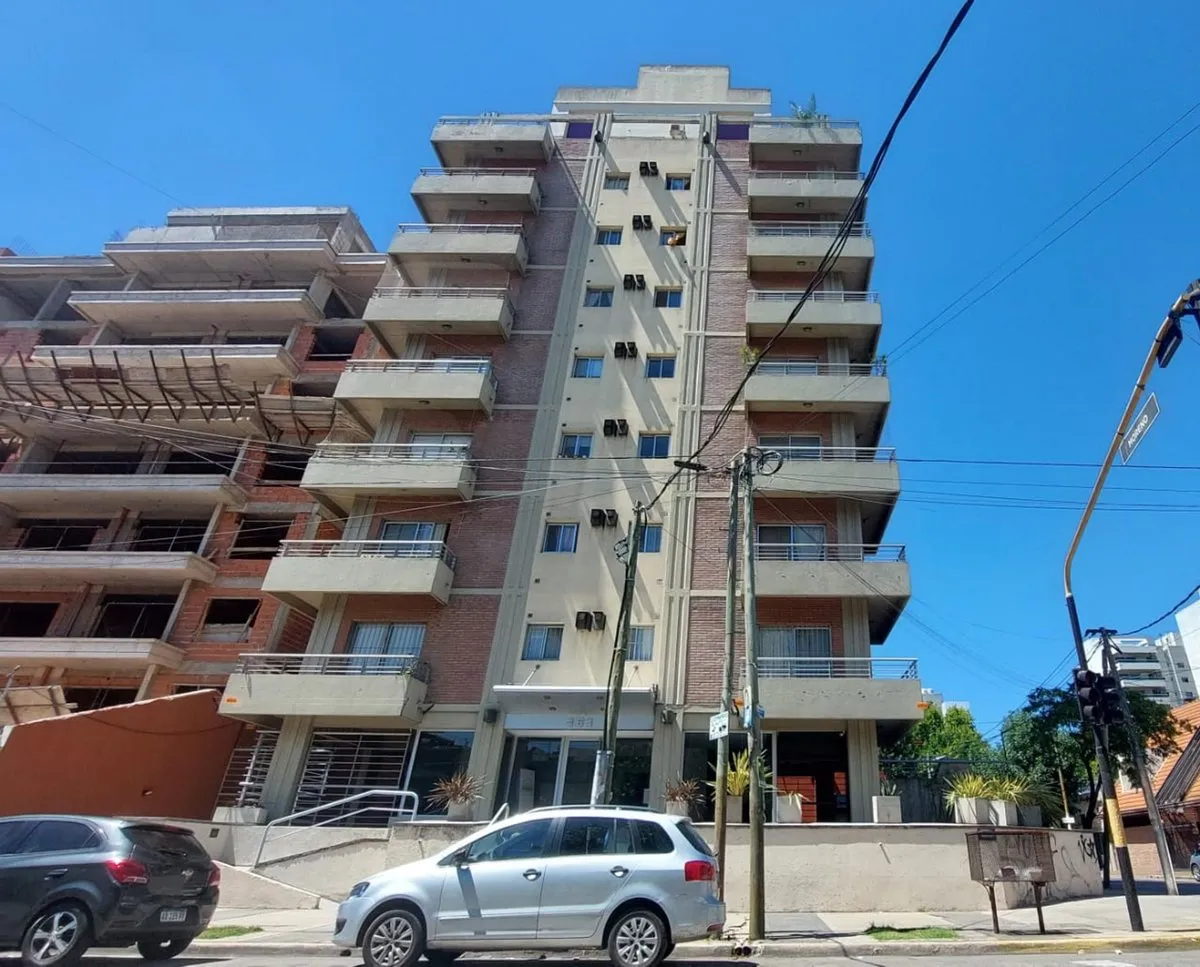 Departamento de 3 ambientes de 75 m² en Quilmes Centro