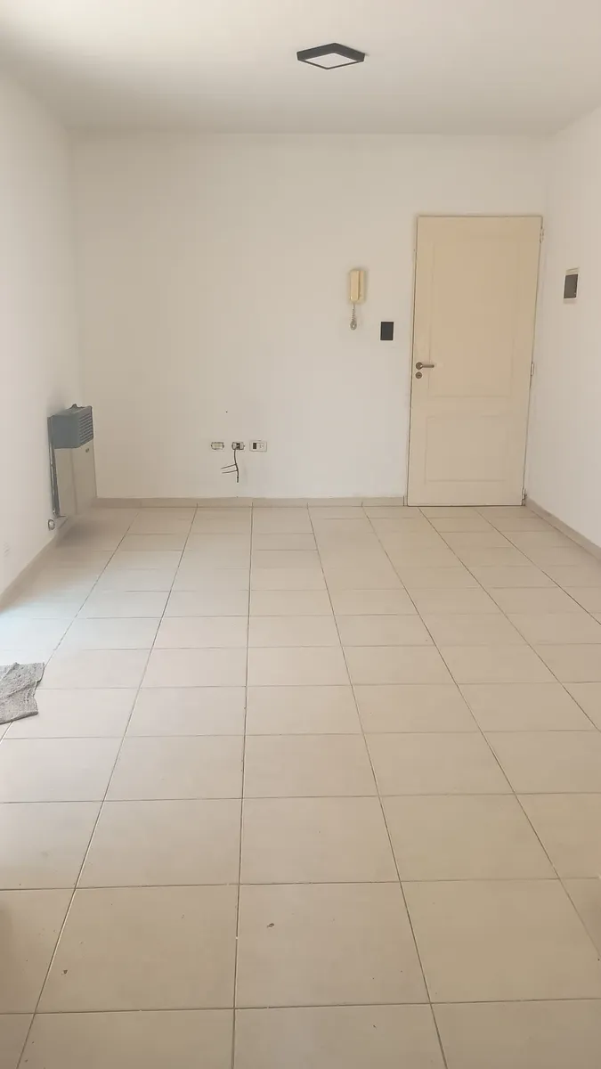 Studio apartment on the first floor in La Matanza