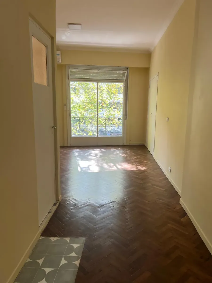 Newly refurbished studio apartment in Recoleta