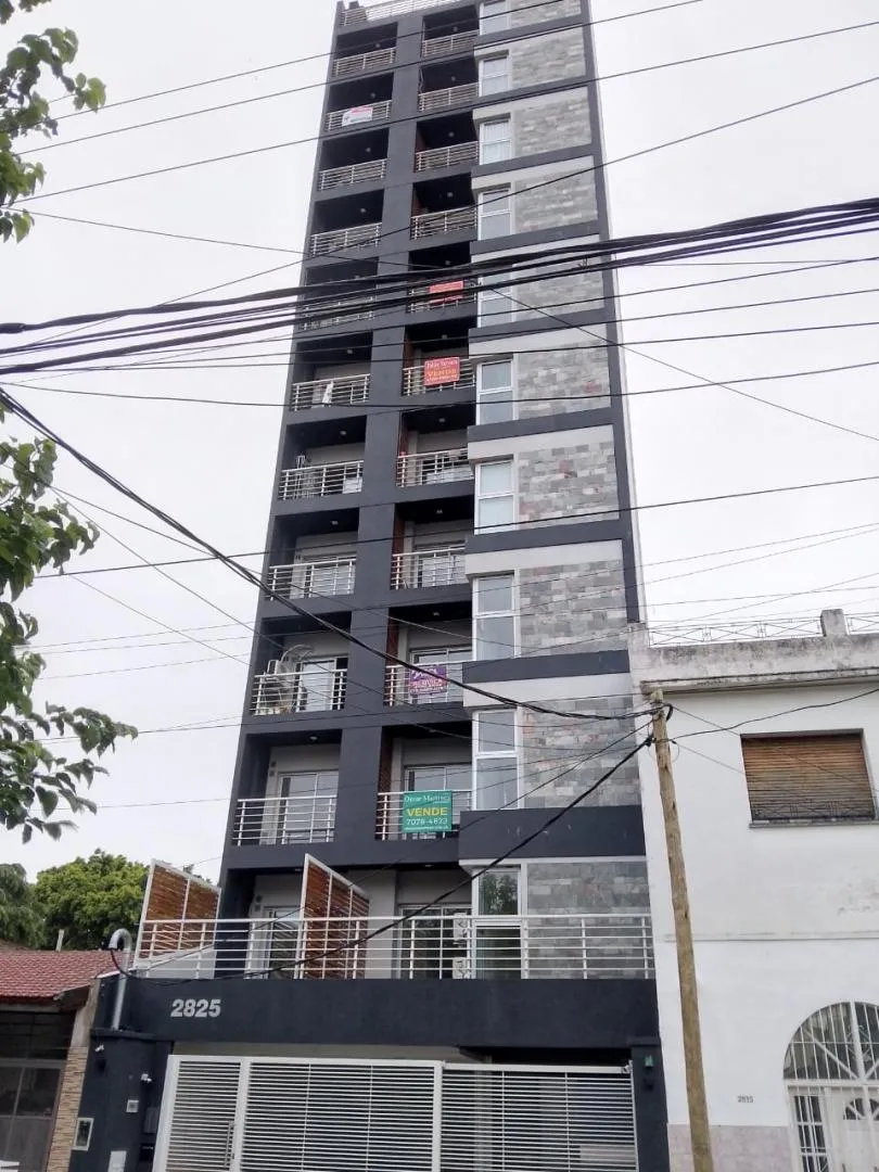 Monoambiente a estrenar en Caseros