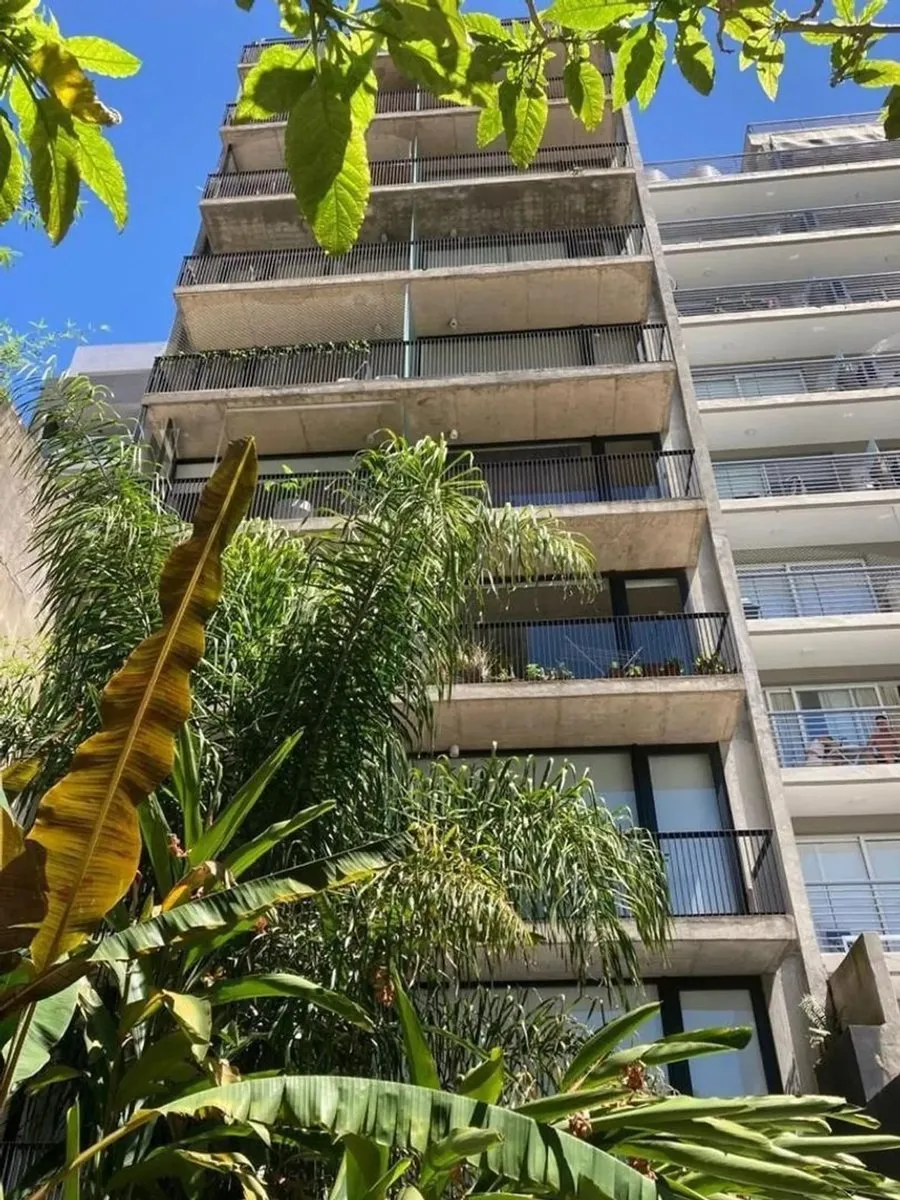 Kitnet com varanda em Colegiales