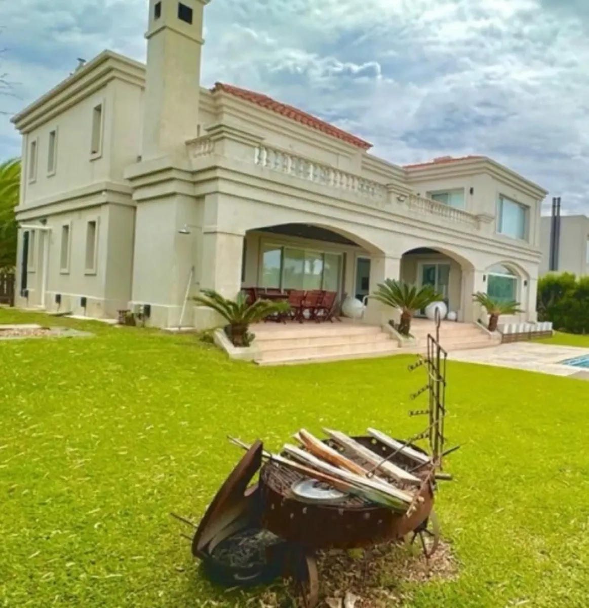 House in Los Castores, Tigre, with 5 bedrooms