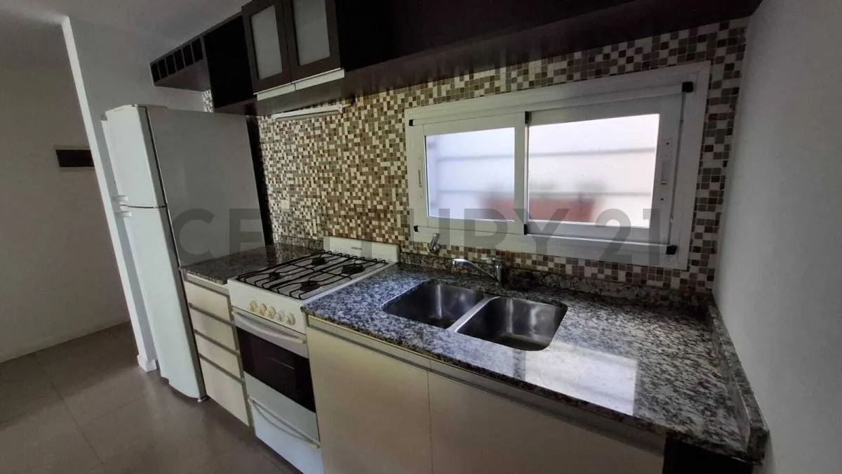 Квартира-студия с балконом в Saavedra