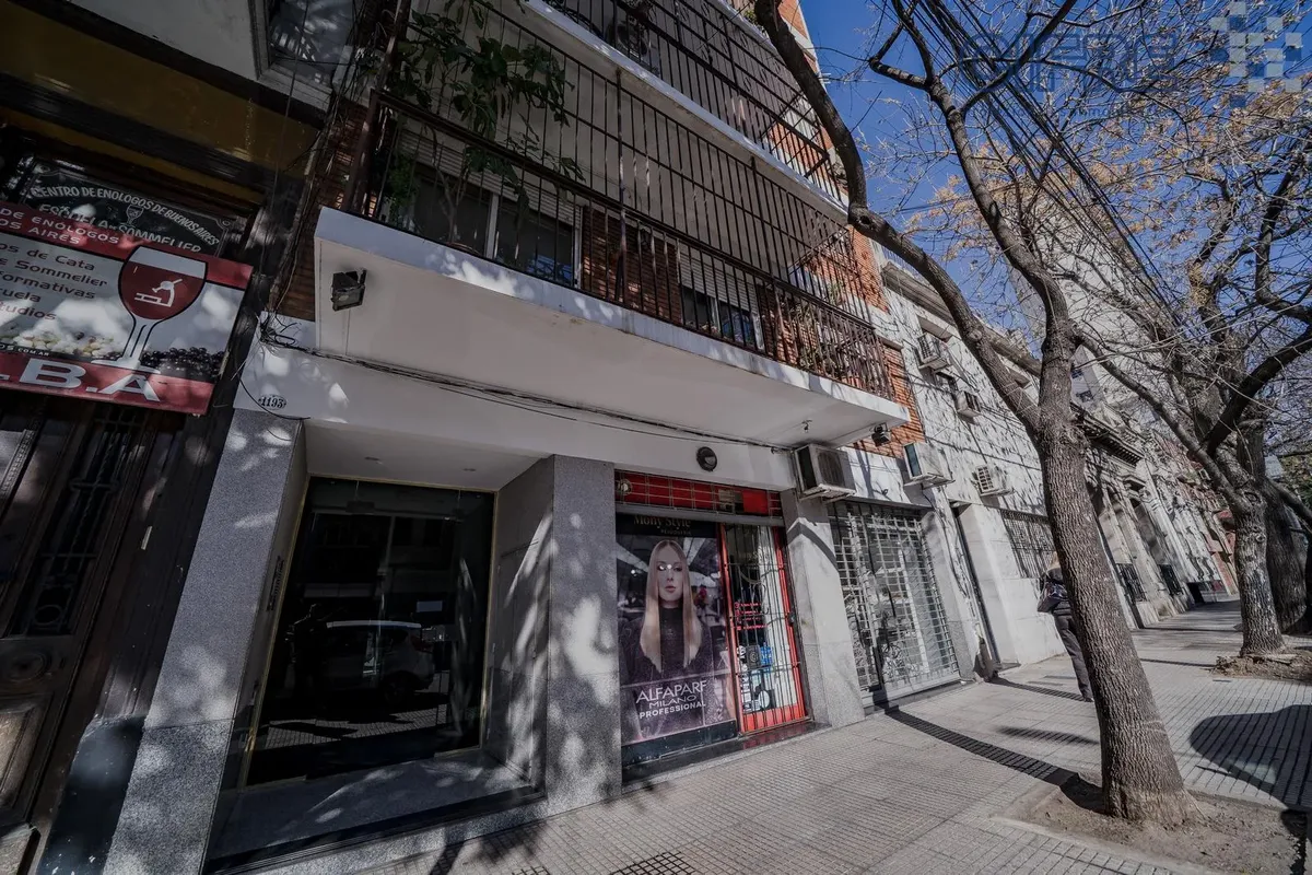 Квартира с 1 спальней в Villa Crespo с французским балконом