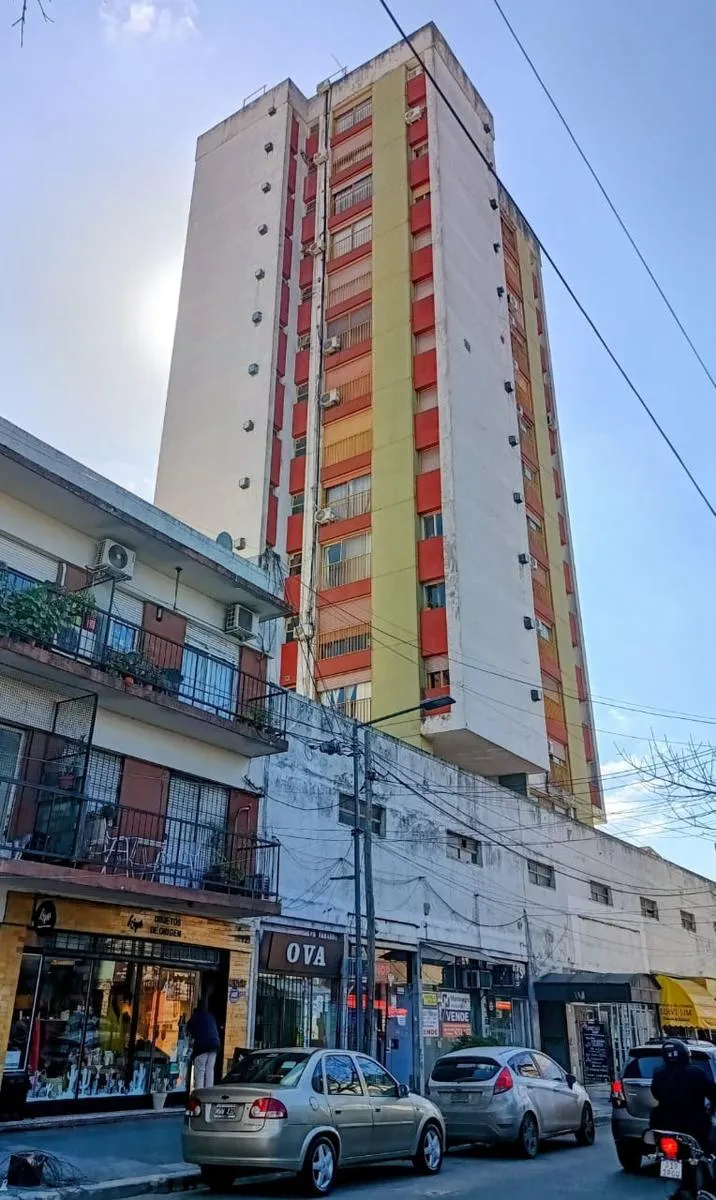 Refurbished three-room apartment in General San Martín