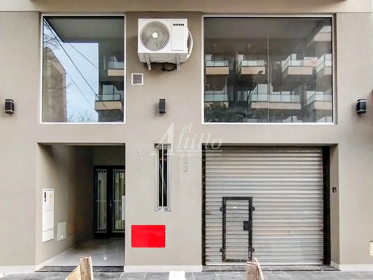 Studio apartment with balcony in Liniers