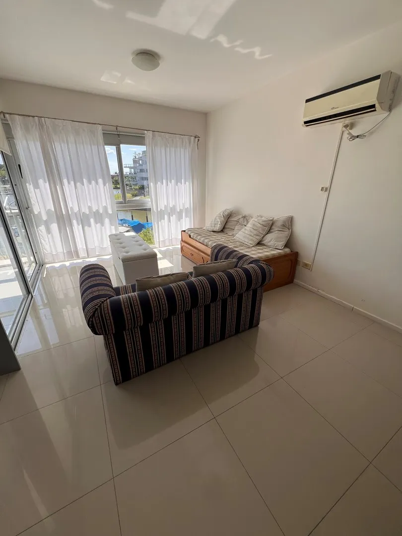 Amueblado departamento de 2 ambientes con balcón terraza en Nordelta, Tigre