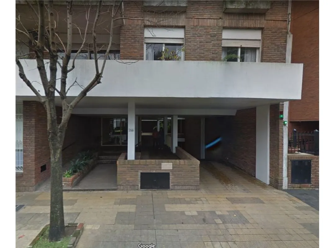 Apartamento de 3 ambientes com vaga fixa em San Isidro