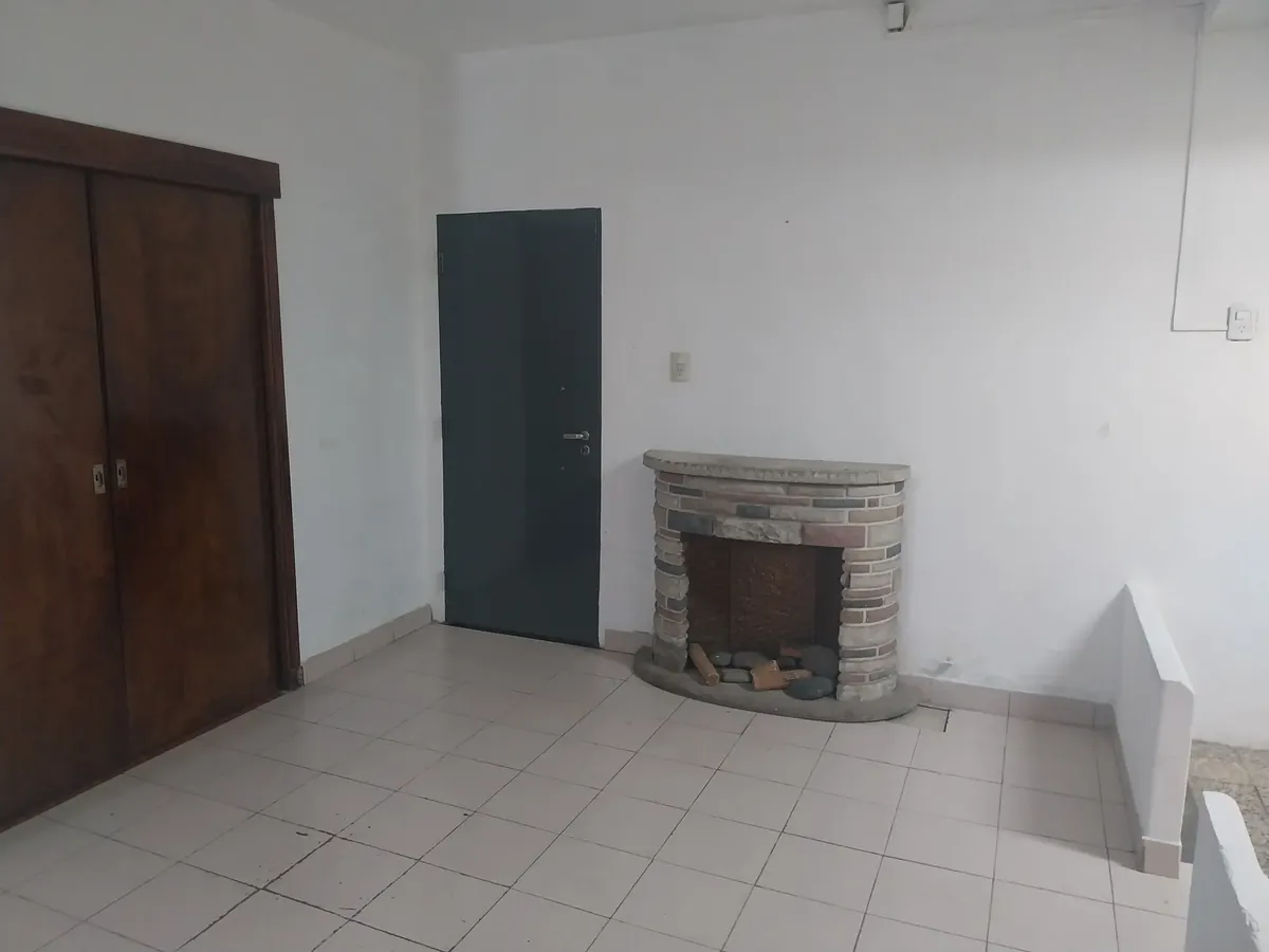 Casa tipo PH de 3 ambientes en Parque Chacabuco