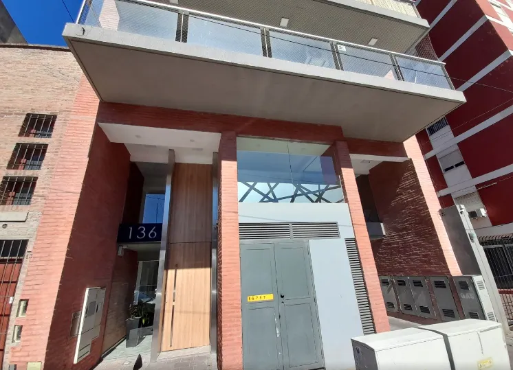 Apartamento de dois ambientes com 1 quarto para aluguel em Avellaneda Centro