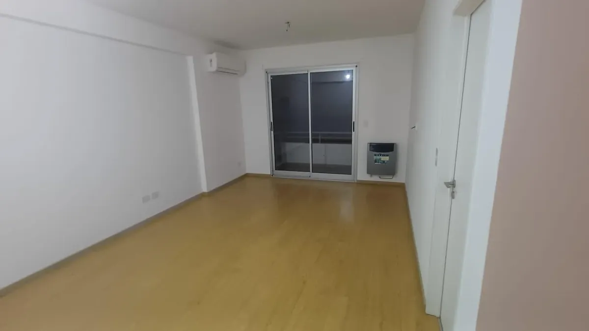 Departamento de 2 ambientes con cochera en San Fernando