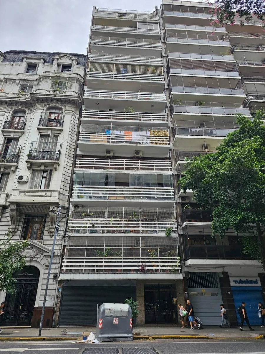Three-room apartment in Balvanera