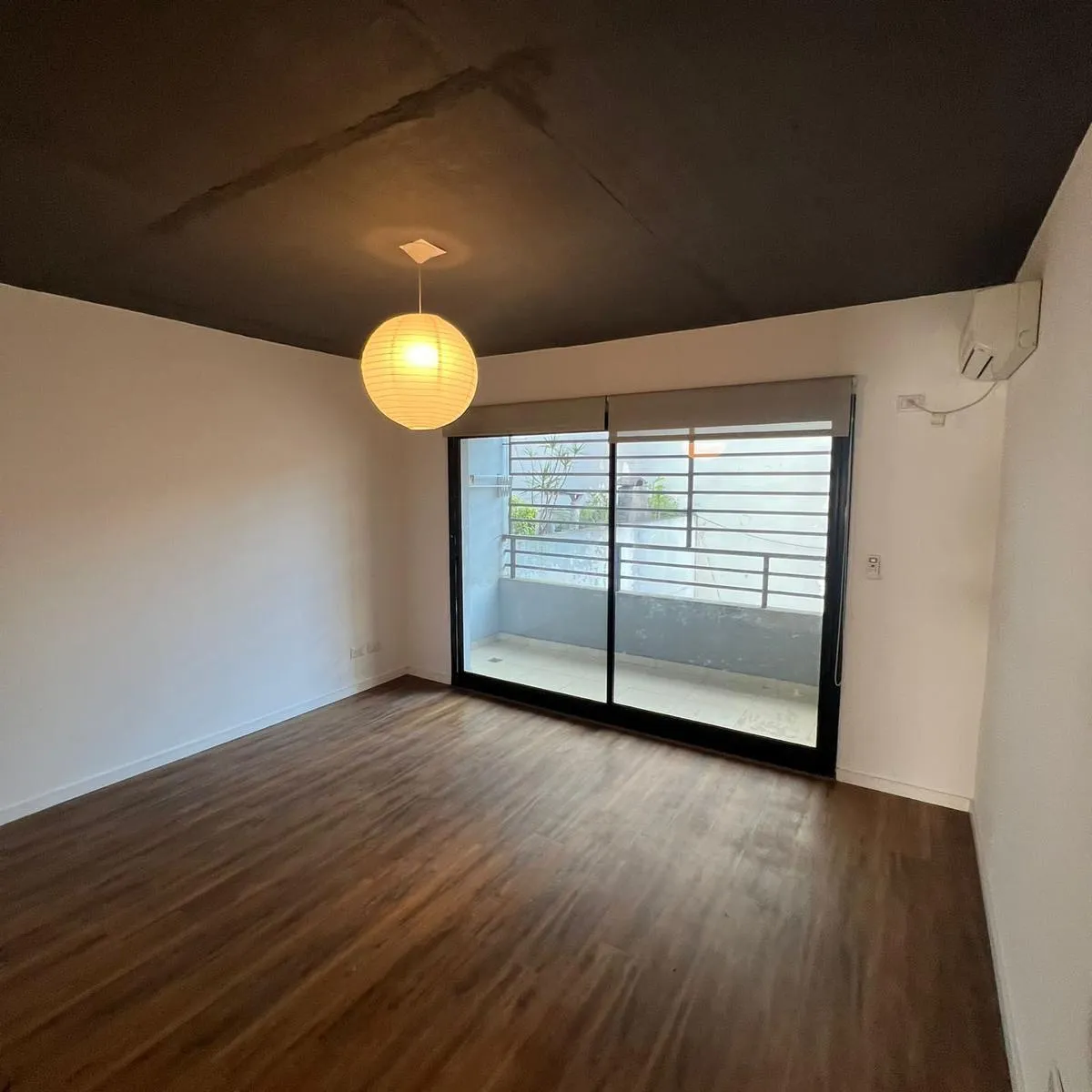 Departamento de 3 ambientes en Almagro contrafrente